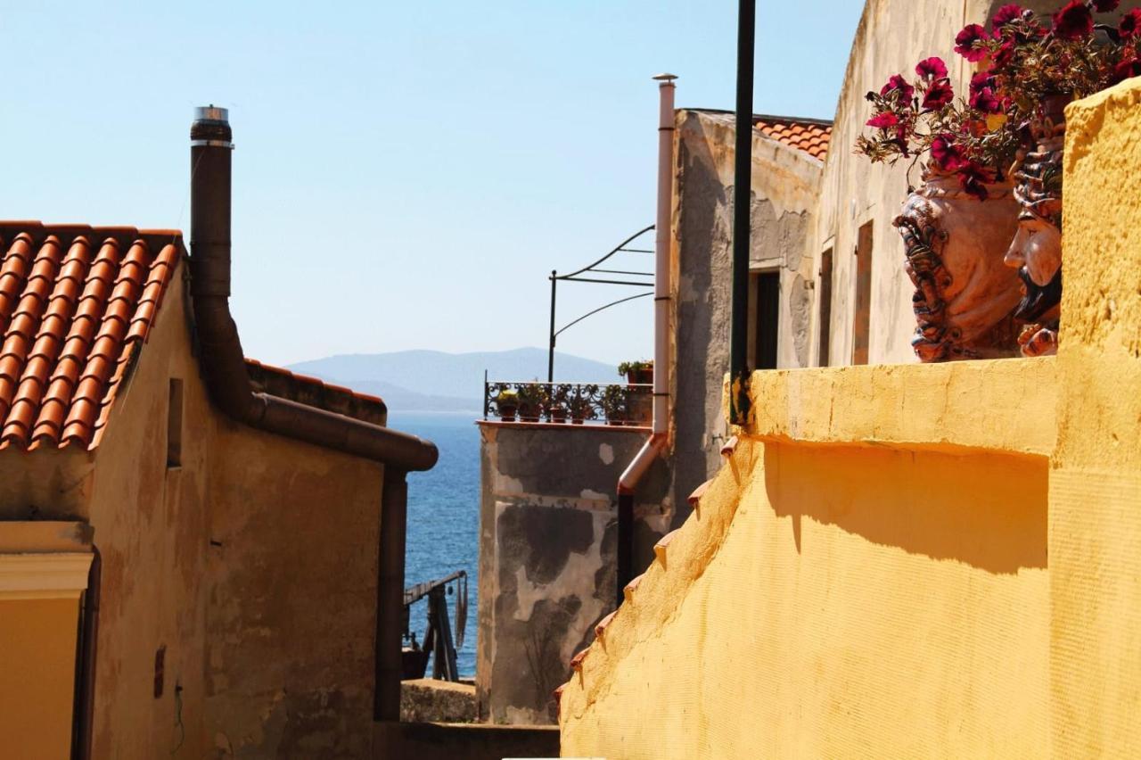 אלגהרו Casa Vacanza Il Campanile מראה חיצוני תמונה